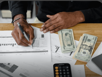 Accountants — Handle the January rush with ease, qualify new enquiries and book consultations without interrupting billable work.